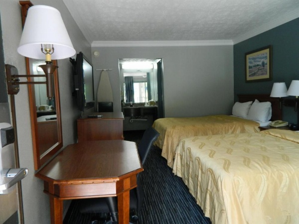 Travel Inn Atlanta image 7